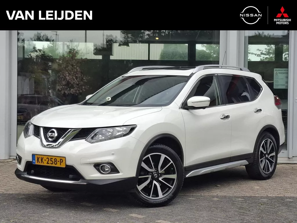 Nissan X-Trail 1.6 DIG-T 163pk Connect Edition | Trekhaak | Navigatie | Panoramadak | 360 graden camera | Keyless