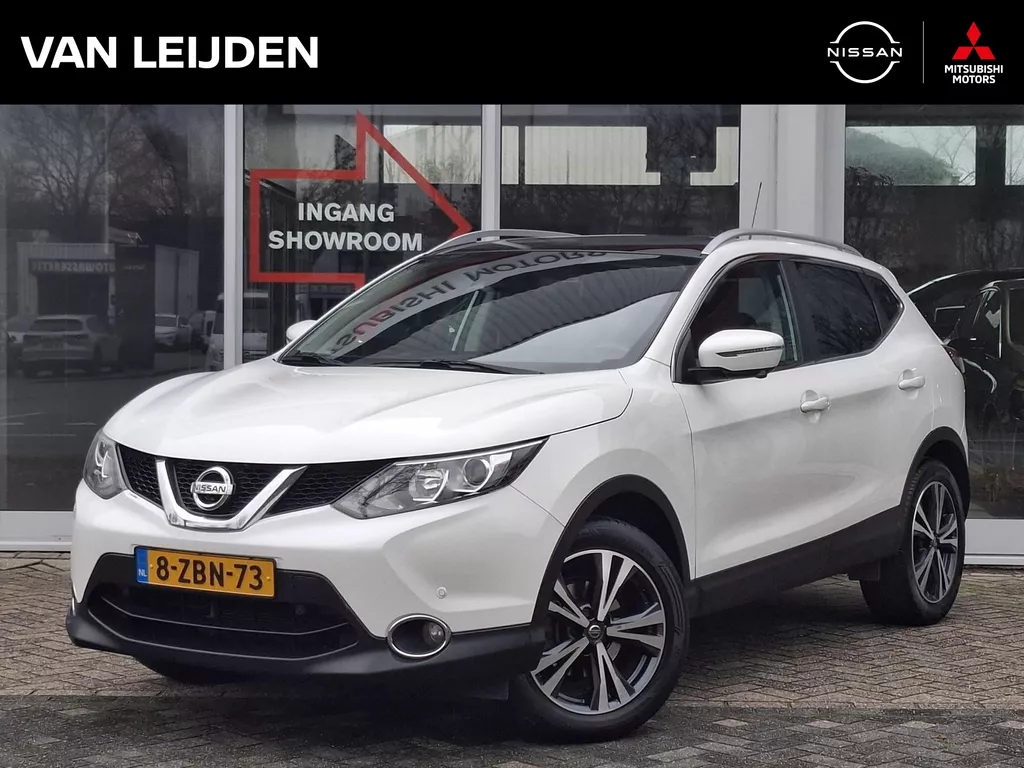 NISSAN Qashqai 1.2 115pk Connect Edition | Trekhaak | Navigatie | Panoramadak | 360-camera | 18inch