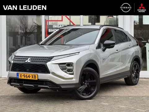 MITSUBISHI Eclipse Cross PHEV Black Edition | Trekhaak | Navigatie | ACC | 360-camera | Blind Spot | Apple CarPlay | Android Auto | Keyless | App Connect