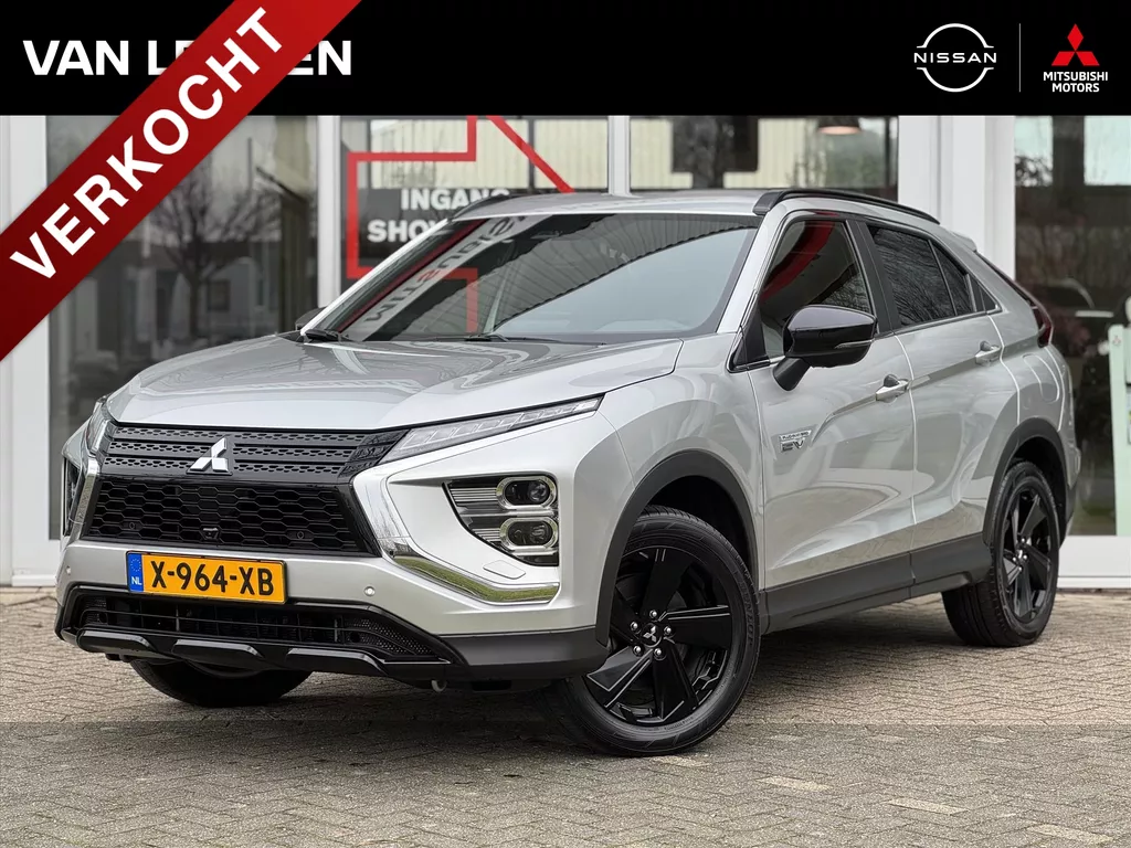 MITSUBISHI Eclipse Cross PHEV Black Edition | Trekhaak | Navigatie | ACC | 360-camera | Blind Spot | Apple CarPlay | Android Auto | Keyless | App Connect
