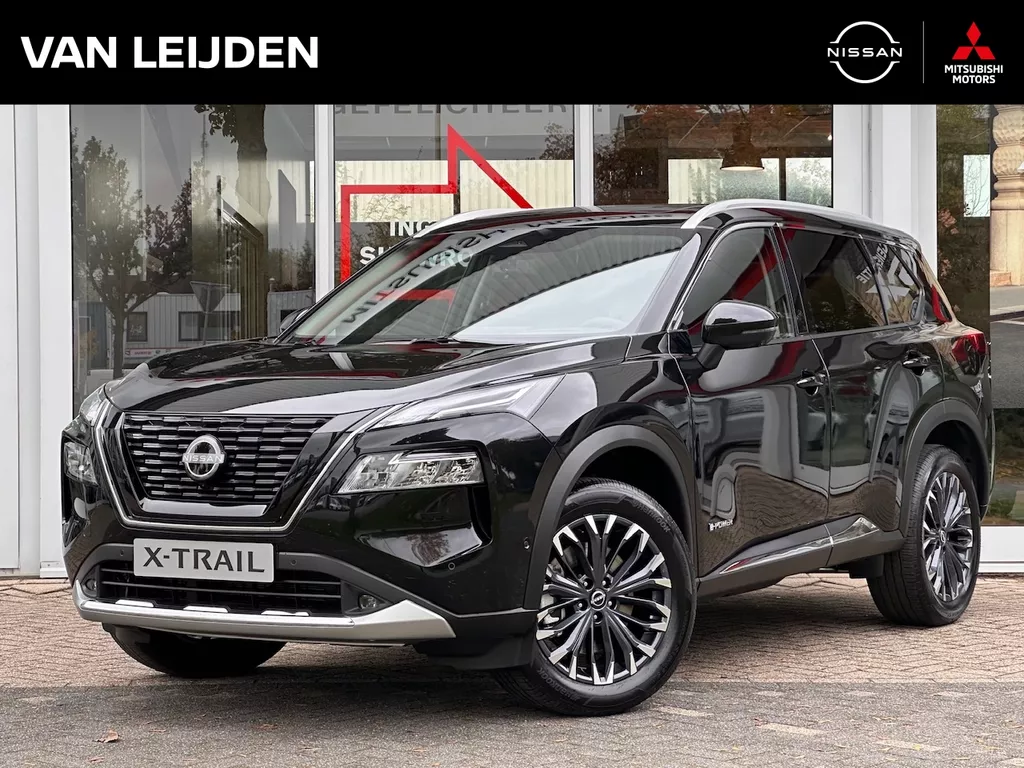 Nissan X-Trail E-Force 4WD Tekna 7-Persoons  | NIEUW | Trekgewicht 1.650kg | Panoramadak | 360-camera | Navigatie | App connect